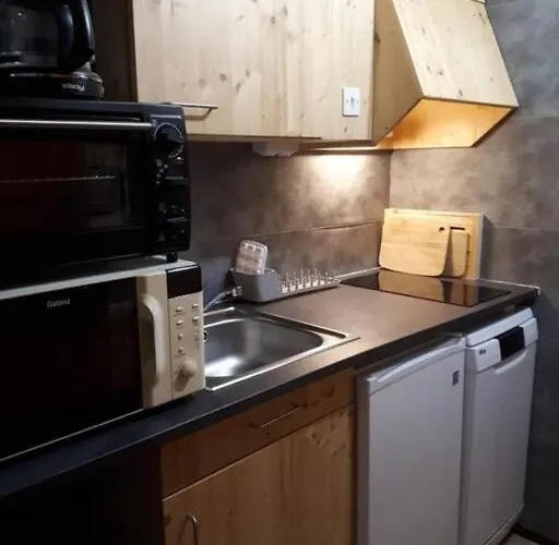 Aime 2000 Apartamento